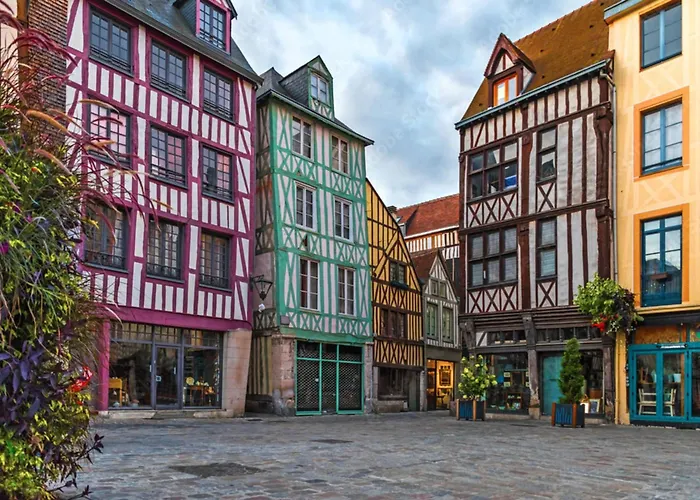 Matisse Elegant F2 Proche Vieux-marche Apartman